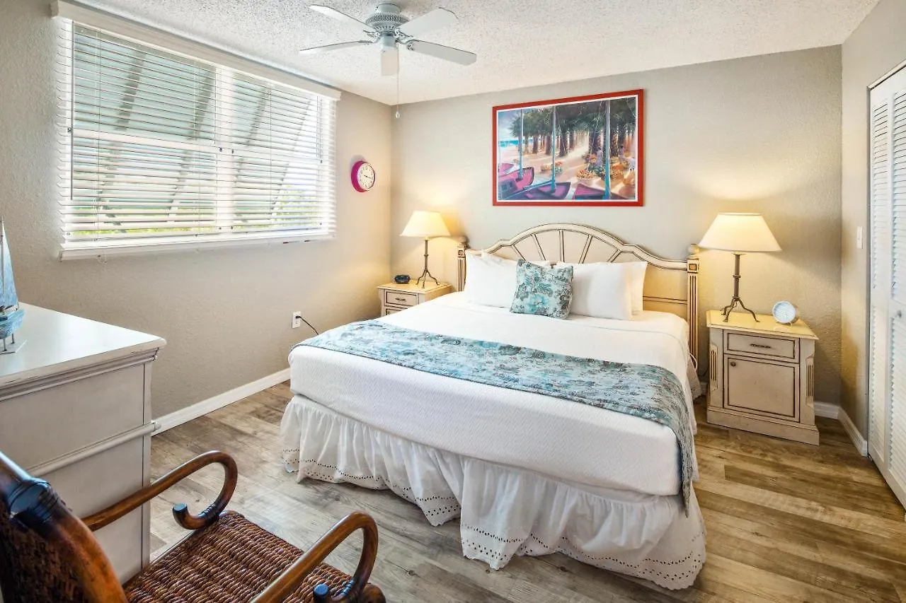 Sunrise Suites Tahiti Suite #104 Key West Apartment